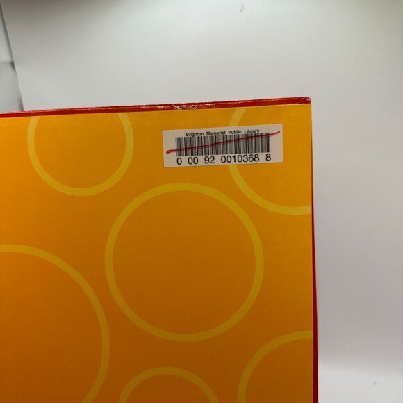 100 Crafts Under $10 by Susan M. Banker Hardcover - Picture 5 of 6